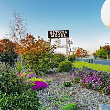 Altona Motel Uralla Екстер'єр фото