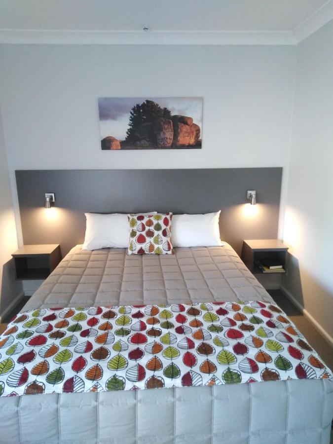 Altona Motel Uralla Екстер'єр фото