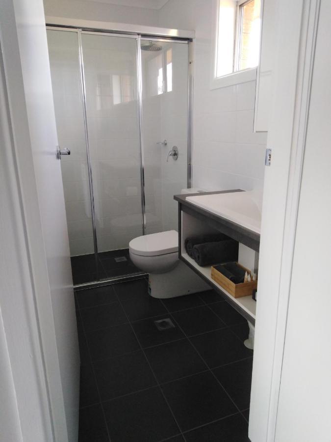 Altona Motel Uralla Екстер'єр фото