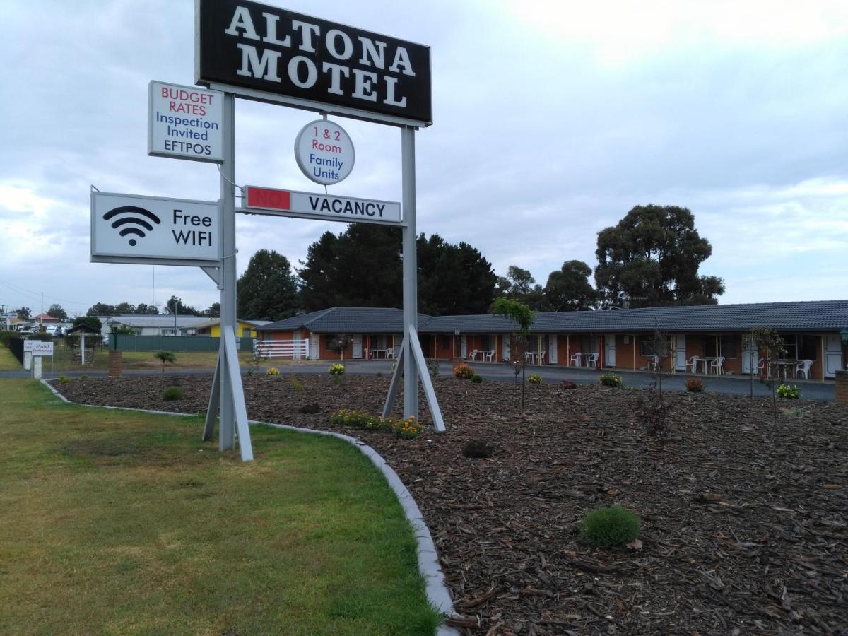 Altona Motel Uralla Екстер'єр фото