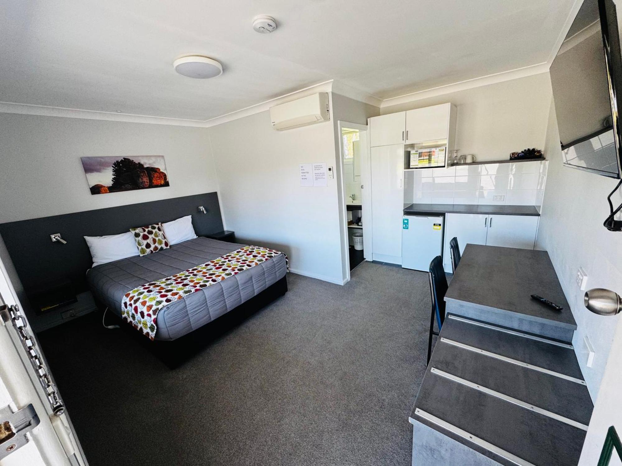 Altona Motel Uralla Екстер'єр фото